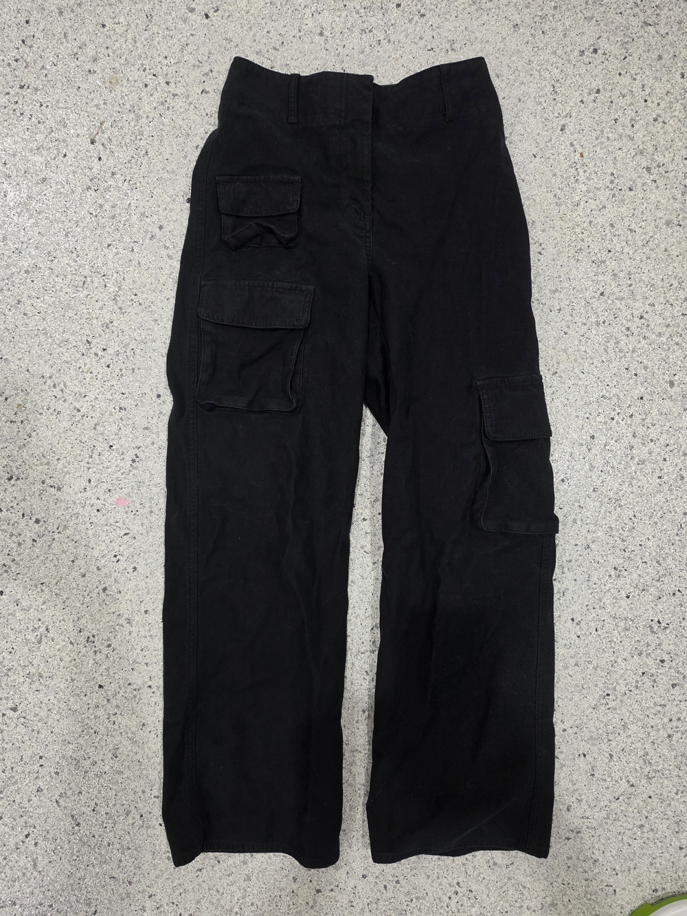 Wilfred Free Aritzia Black Cargo Pants Size 0 High Rise Utility Wide Leg